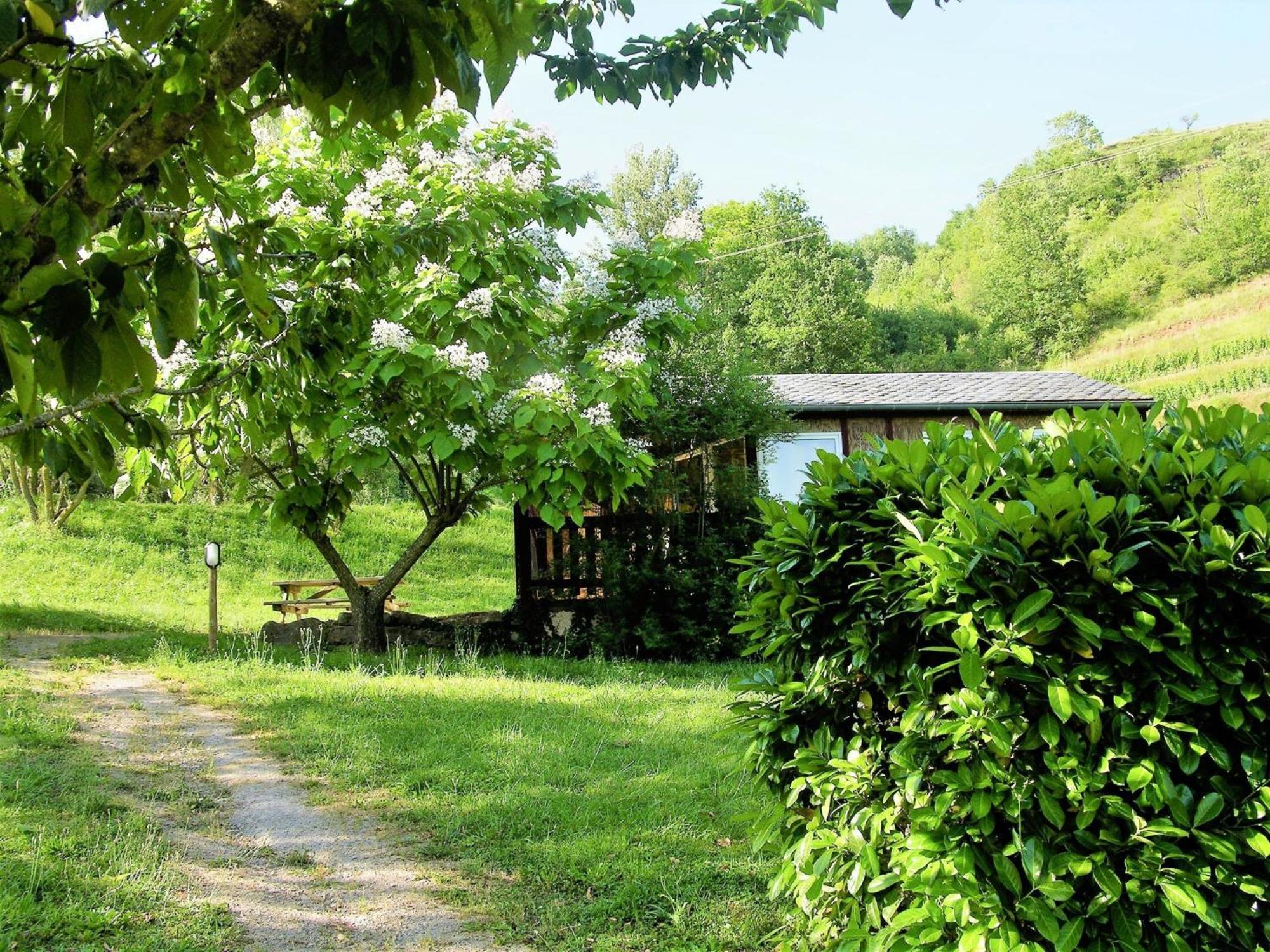 la Frégière Chalets Clairvaux-d'Aveyron Exterior foto